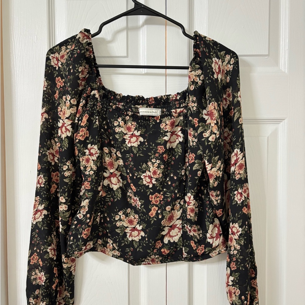 Abercrombie Floral Black Top